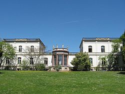 2) Villa Monrepos der Hochschule